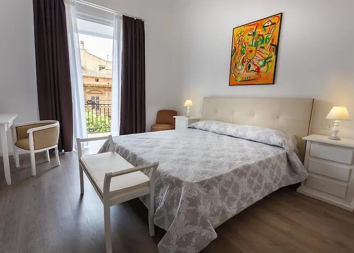 Porta Maqueda Palermo